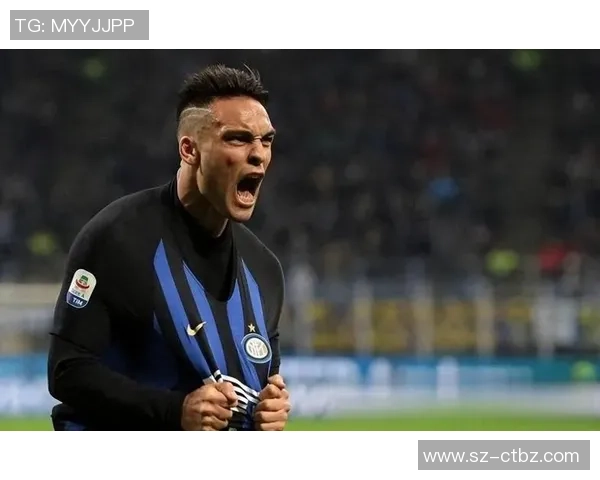 帕斯晃倒劳塔罗：绿茵场上的艺术表演，一次足以载入史册的过人！